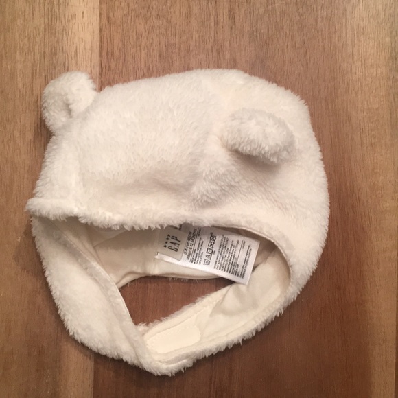 Hat and Mittens set - Picture 2 of 3